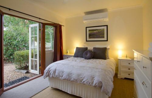 Cudgegong Apartment | Inviting Riverlea Cottage with Pool & Family-Friendly Amenities