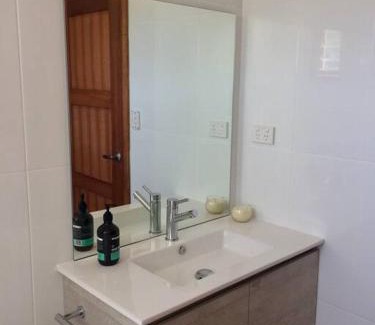 Cudgegong House | Explore Riverlea Stables: Family-Friendly with a Pool