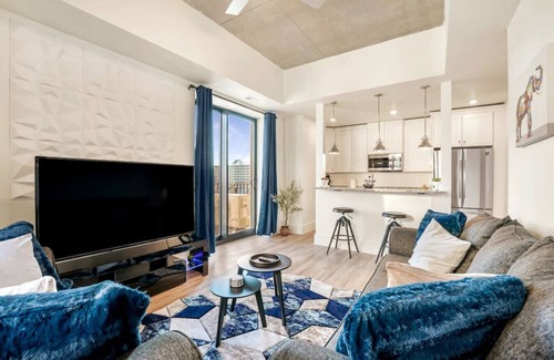 South Bend Apartment | Elevate Your Stay at Modern High Rise in Downtown South Bend