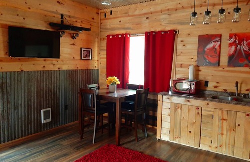 Fenn Cabin | Top-Rated Retreat at River's Bend Near Clearwater River