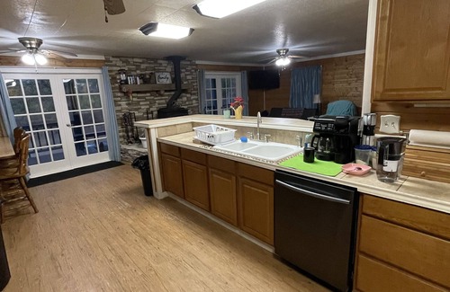 Jasper House | Experience The River Edge: Ocean View, Spa & Family Friendly