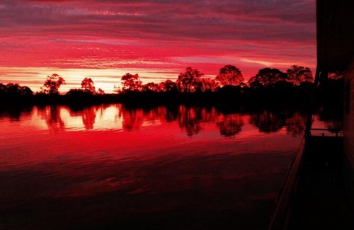 Murtho House | Pet Friendly Escape at Rivershack - 9/10 Guest Rated