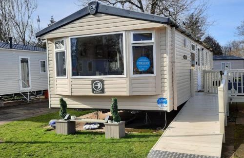 Berwick-upon-Tweed Resort | Riverside 35 - Haggerston Castle