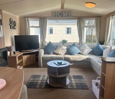 Berwick-upon-Tweed Resort | Riverside 35 - Haggerston Castle
