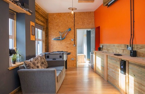 Glyncorrwg House | Pet-Friendly Riverside Retreat Near Afan Valley Escapes
