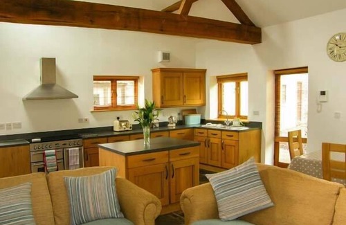 Gilwern Cottage | Riverside Barn: Family-Friendly Cottage with Pool & Kitchen