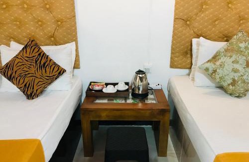 Udawalawa Hotel | Riverside Bird Paradise