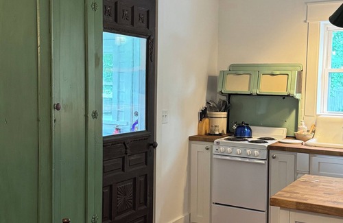 Pisgah Forest House | Riverside Bungalow: Guest Rated 10/10 Near Pisgah Forest