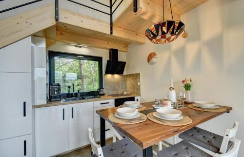 Ceske Budejovice 7 House | Cozy Riverside Cabin with Pet & Child-Friendly Amenities