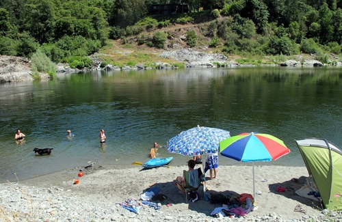 Orleans Cabin | Cozy Riverside Cabin in the Klamath Mountains - 10/10 Rated
