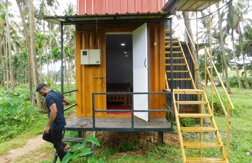 Hosdurg Cabin | Budget-Friendly Riverside Caravan with Breakfast Included