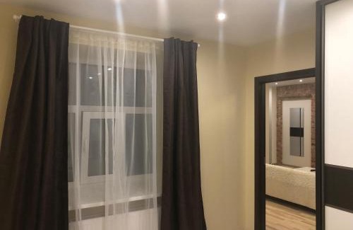 Maskavas Forstate Apartment | Riverside Embassy Apartment: Guest Rated 9/10 & Child-Friendly