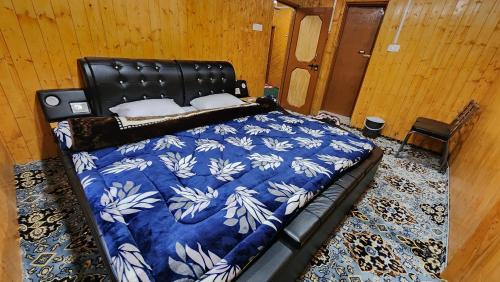 Pahalgam House | Exceptional Riverside Haven Guesthouse: Pet & Child Friendly