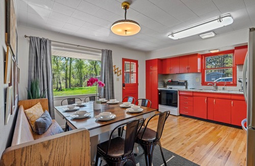 Durango House | Riverside Home w/Spacious Yard, Full Kitchen, Grill, Pet Friendly, Wifi