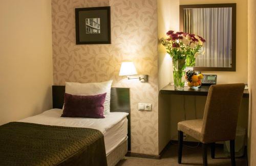 Degtyari Hotel | RiverSide: Beachfront Hotel with Restaurant & Ocean Views