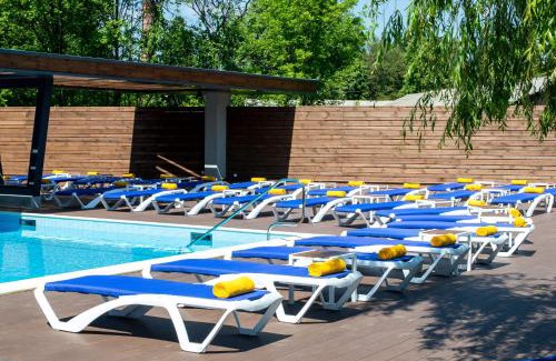 Degtyari Hotel | RiverSide: Beachfront Hotel with Restaurant & Ocean Views