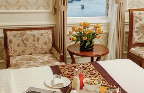 Dong Hoi Hotel | Welcoming Riverside Hotel with Family-Friendly Amenities