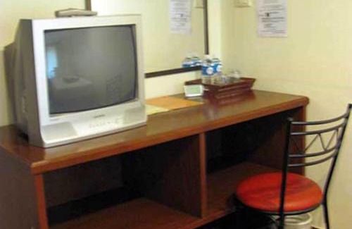 Wat Ket Bed & Breakfast | Delightful Riverside House Hotel with Pool and Dining Options