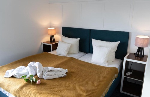 Oderberg Hotel | Riverside Inn: Guest Rated 9/10 with Pet-Friendly Comfort