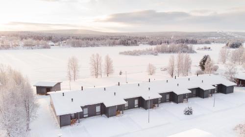 Rovaniemi Apartment | Elegant Riverside Suites with Private Beach & Ocean View