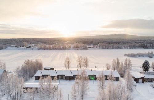 Rovaniemi Apartment | Elegant Riverside Suites with Private Beach & Ocean View