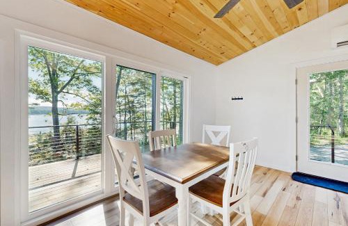 Sandy Point House | Riverside on Penobscot