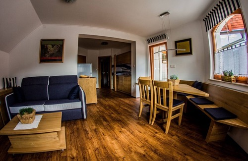 Luce Apartment | Riverside Pines Luce Apartments with Balcony - Two Bedroom Apartment with Balcony