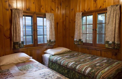 Park Rapids Resort | Riverside Point Resort: Cozy Retreat with Family-Friendly Perks