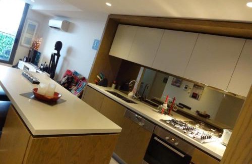 Abbotsford Apartment | Riverside Resort Apartment: Pet-Friendly Oasis with Ocean Views
