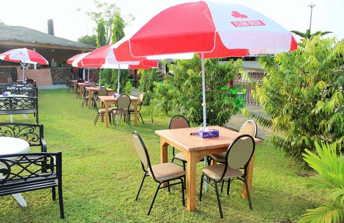 Bushrod Island Apartment | Pet-Friendly Riverside Resort Villas with Ocean Views
