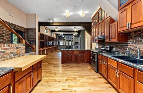 McDowell House | Riverside Retreat: Your Karaoke and Poolside Getaway