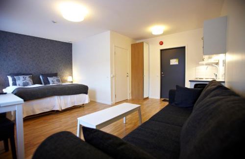 Roslunda-Kronotorp Hotel | Inviting Riverside Hotel in Ängelholm with Family Amenities