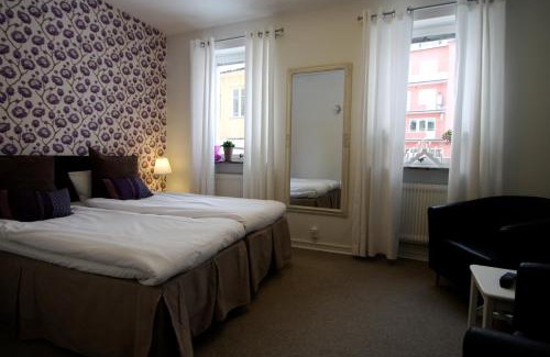 Roslunda-Kronotorp Hotel | Inviting Riverside Hotel in Ängelholm with Family Amenities