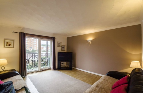 Ayr Apartment | Scenic Riverside Retreat in Ayr - Guest Rated 9.8/10