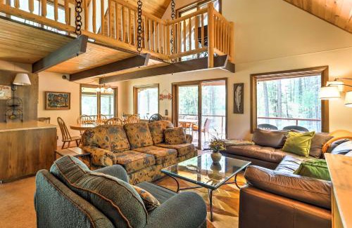 Winthrop House | Riverside Winthrop Chalet: Hot Tub & Scenic Decks Await!
