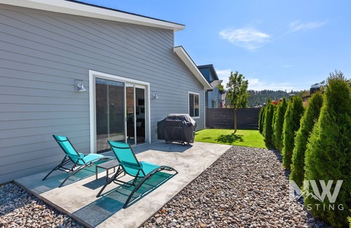 Coeur d'Alene House | Discover Riverstone Village: Bikes, Breakfast & Family Fun