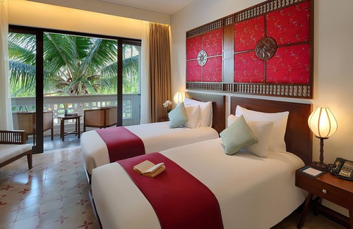 Hoi An Resort | Exceptional RiverTown Hoi An Resort & Spa with Ocean Views