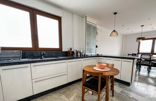Ayamonte Ski Chalet | Riverview 4-Bedroom Retreat with Private Pool & Top Rating
