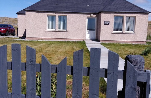 Isle of Lewis House | Idyllic Riverview Cottage Near Callanish Stones, Isle of Lewis