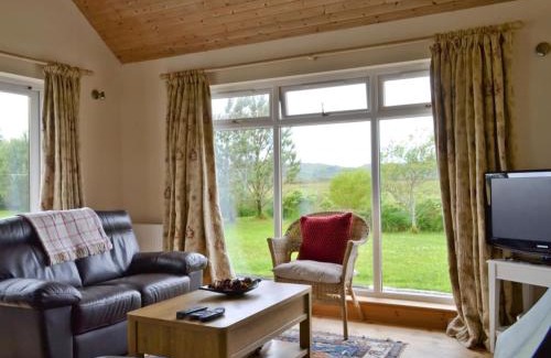 Acharacle House | Riverview Cottage: Guest Rated 10/10, Pet & Child Friendly