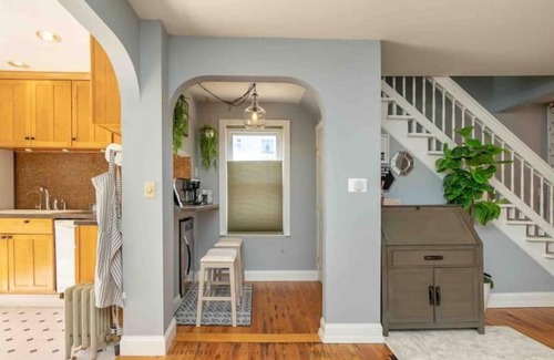 Thompsonville House | Riverview Oasis: Family-Friendly Retreat with Kitchen Access