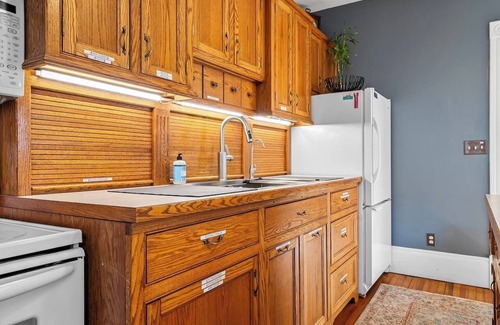 Red Wing House | Riverview Retreat: Guest Rated 10/10 with Spa & Hot Tub