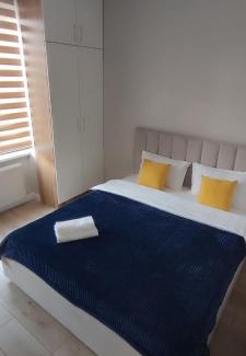 Almaty Apartment | Child-Friendly Riviera: Your Budget Escape Awaits