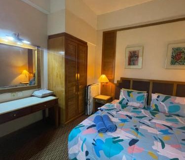 Tanjung Kling Apartment | Family-Friendly Riviera Bay Resort with Pool Access