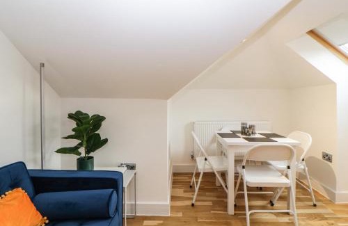 Roundham House | Riviera Heights: Family-Friendly Stay with 8.7/10 Review