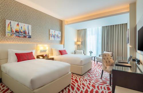 Doha Hotel | Relax at Riviera Rayhaan by Rotana Doha: 4-Star Escape