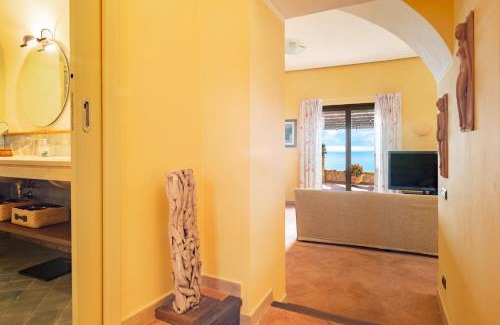 Borgio Verezzi Villa | Elegant Villa L'Orizzonte: Family-Friendly with Kitchen