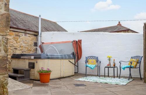 Saint Erth Praze House | Riviere Barton: 4-Star Stay, Perfect for Families & Pets