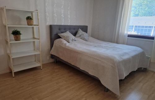 Finpyy Apartment | Family-Friendly Retreat at Rivitalokaksio Awaits You