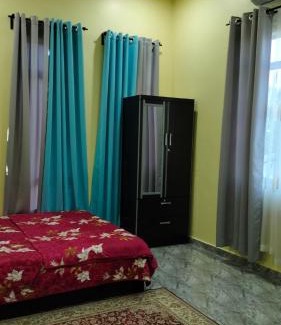 Nibong Tebal House | Welcoming Rizki Homestay Nibong Tebal for Families